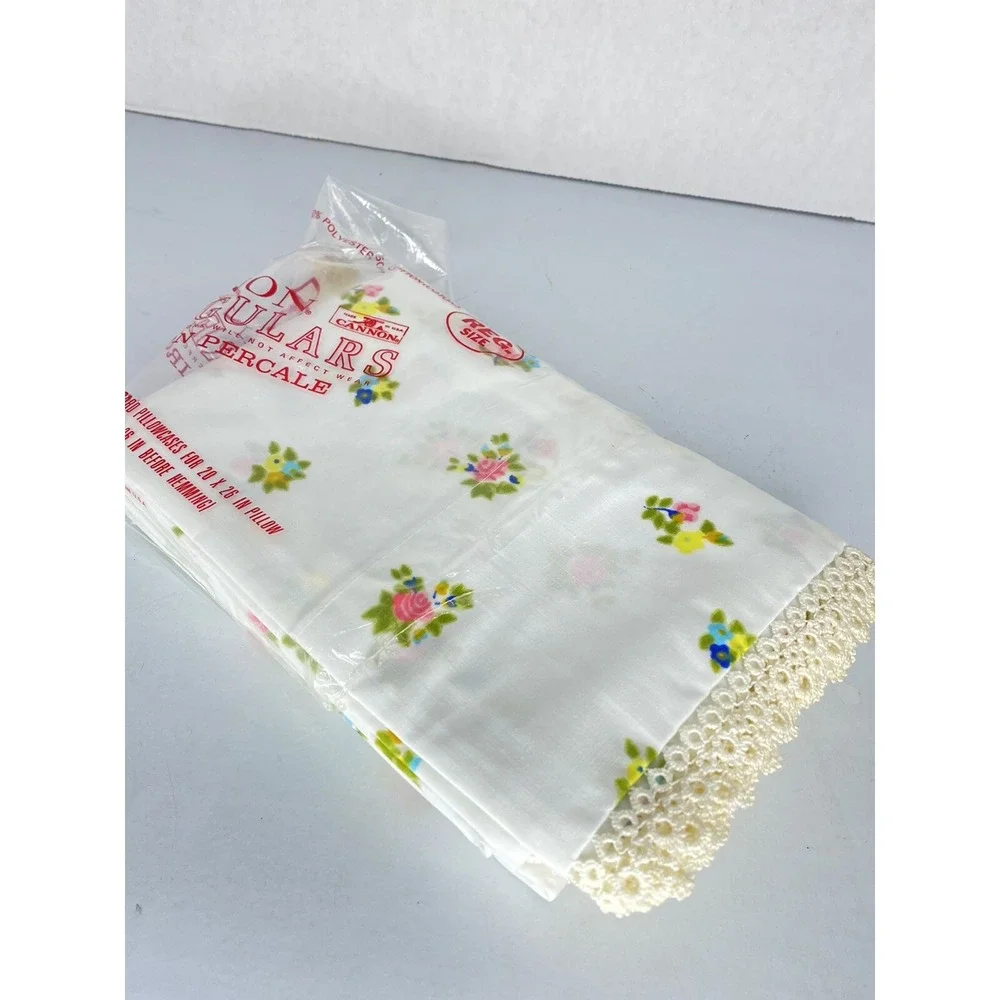 VTG Cannon Mills‎ Pillowcases New Old Stock Standard Size With Lace Ends